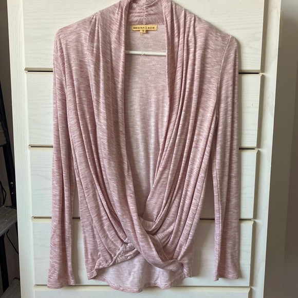 💕 Mesh&Lace LS Wrap Shirt NWOT - Picture 1 of 4